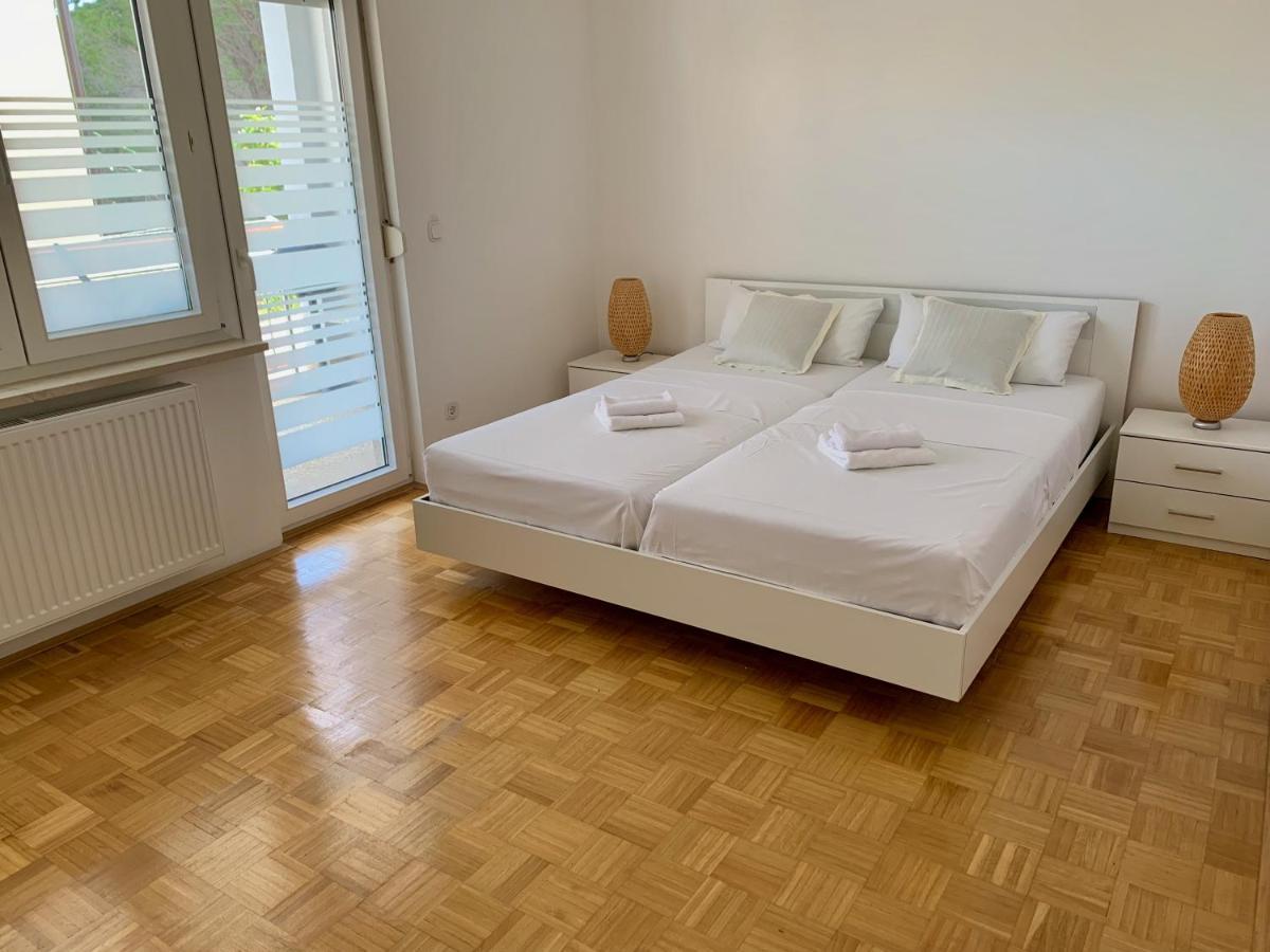 Apartments Janko Pakoštane Extérieur photo